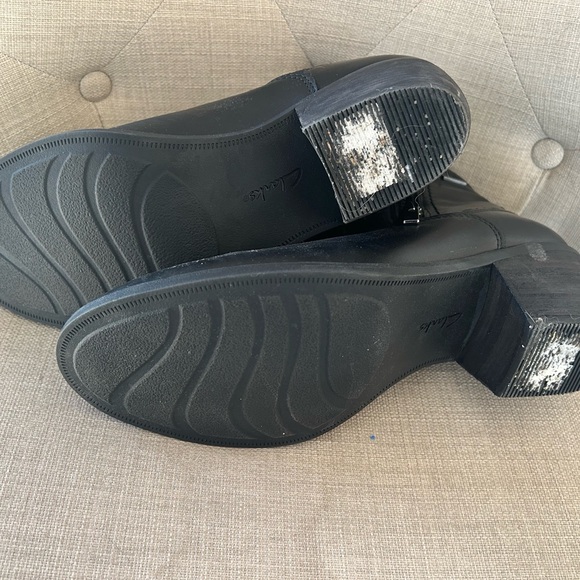 NWOT Clark’s Black Leather Ankle Boots - Picture 5 of 6